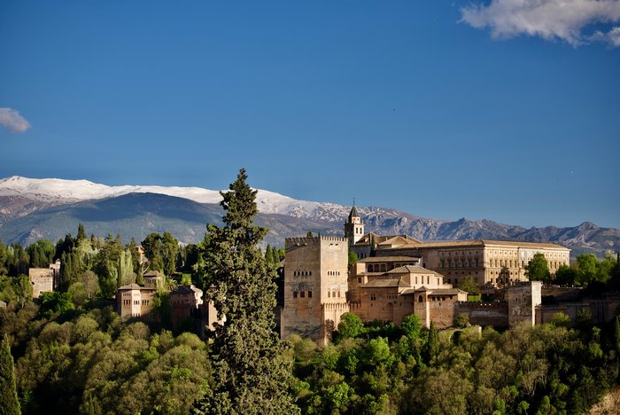 Panorama-alhambra-granada-3821691_1920.jpg