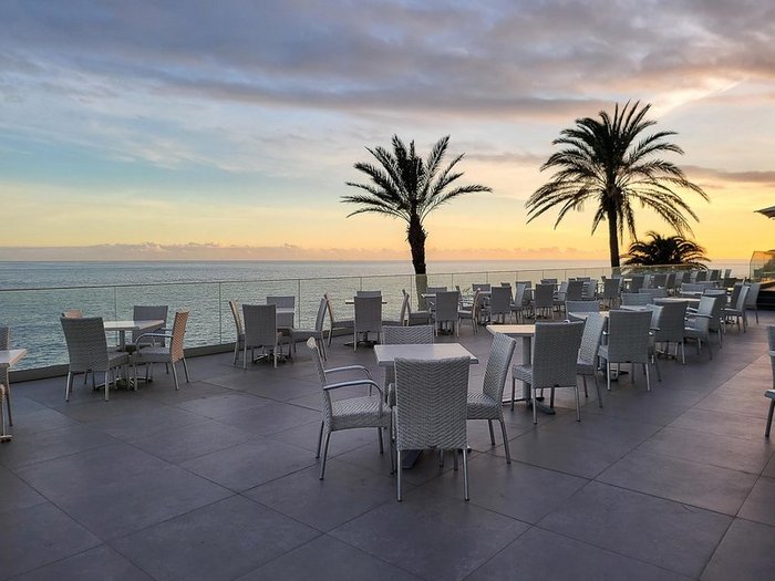 Hotel Roca Mar