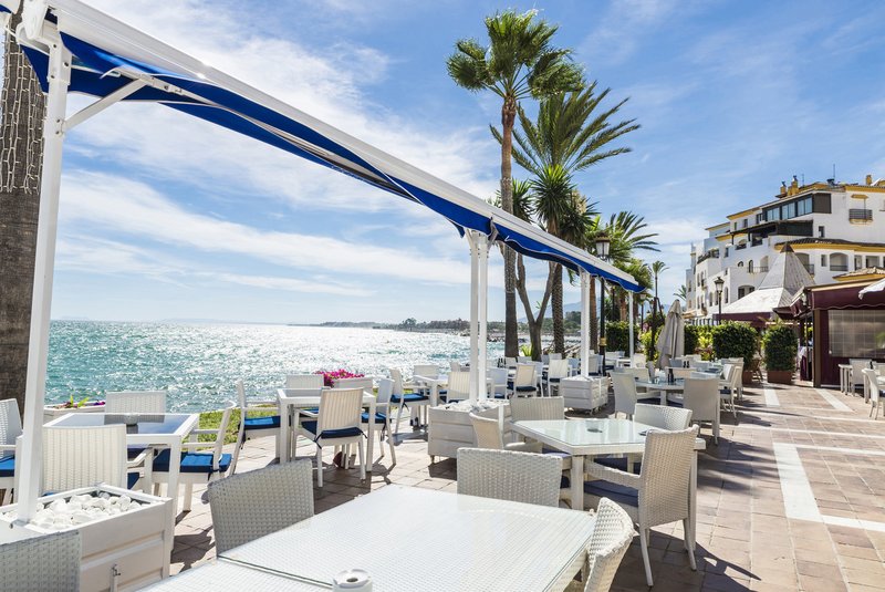 Marbella-Hafen-dreamstime_m_60719708.jpeg
