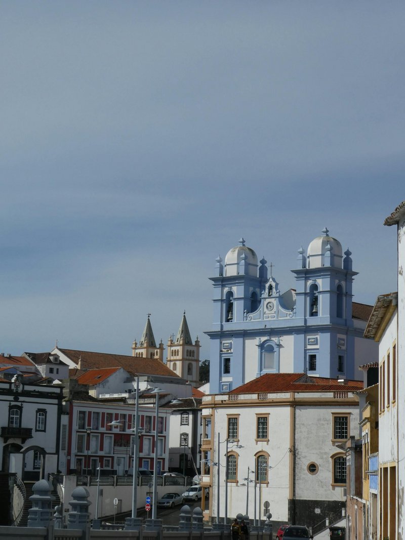 Die Stadt Angra do Heroismo auf Terceira